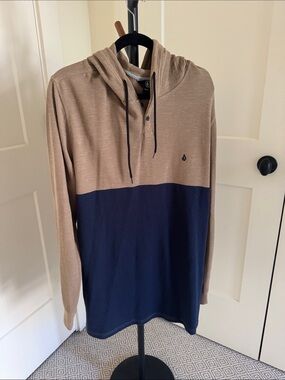 Volcom Men’s XXL Waffle Knit Thermal Hooded Shirt Colorblock Navy Tan